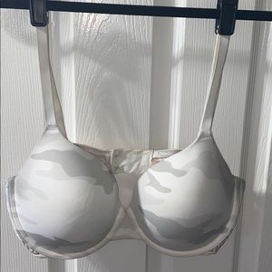 Victoria’s Secret bra